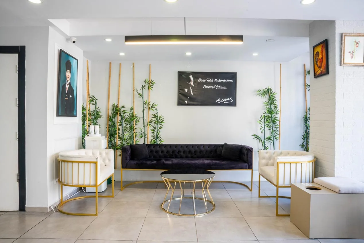 Dentselfy clinic interior photo 2